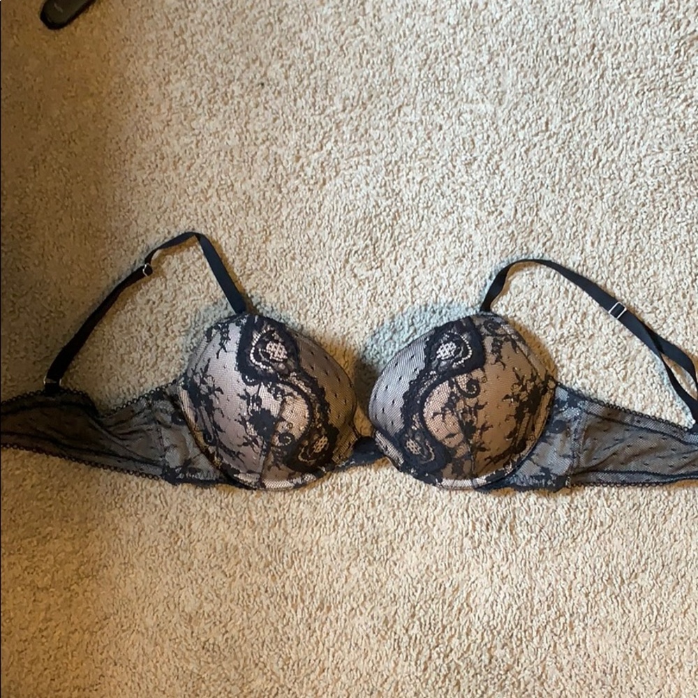 Super sexy Victoria Secret bra!